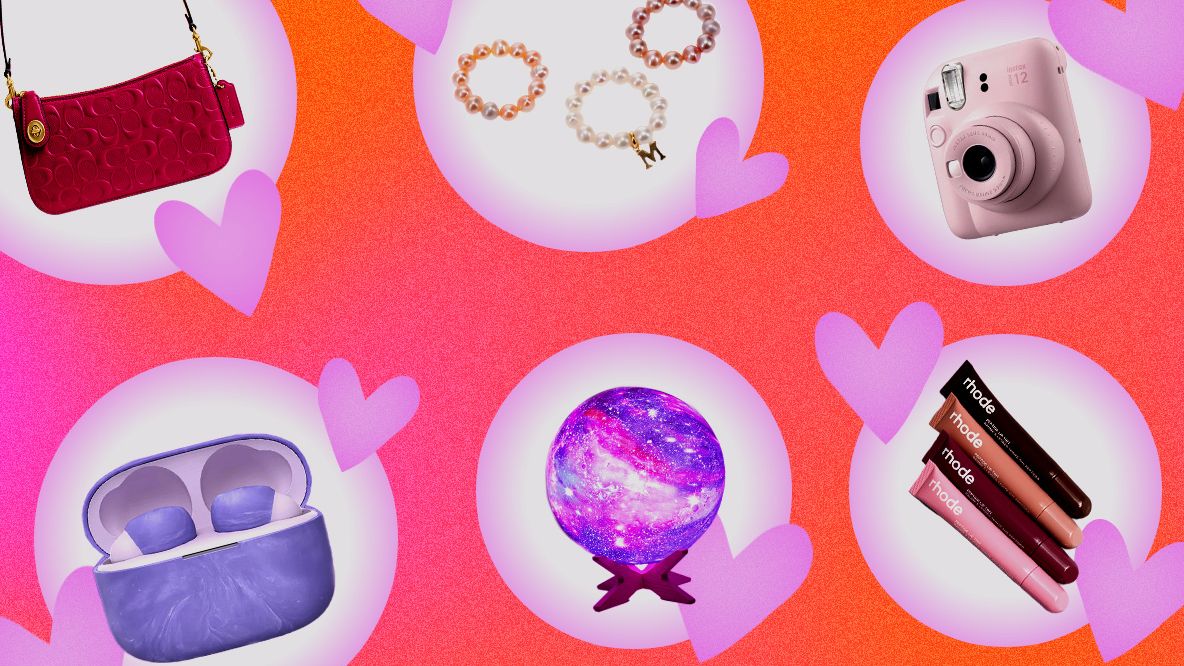 Image showing some of the best gifts for teen girls